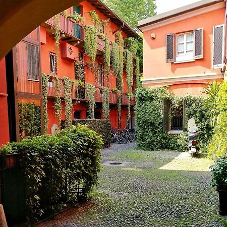 Milan Stay - Alzaia Naviglio Grande Екстер'єр фото