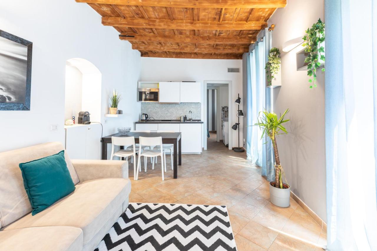Milan Stay - Alzaia Naviglio Grande Екстер'єр фото