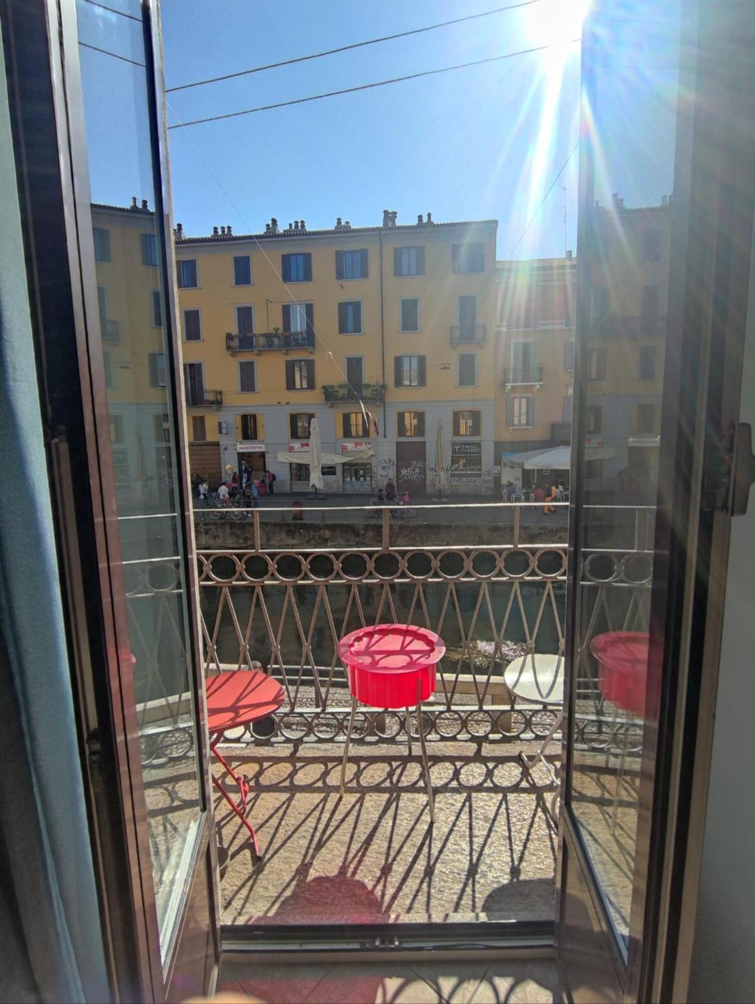 Milan Stay - Alzaia Naviglio Grande Номер фото