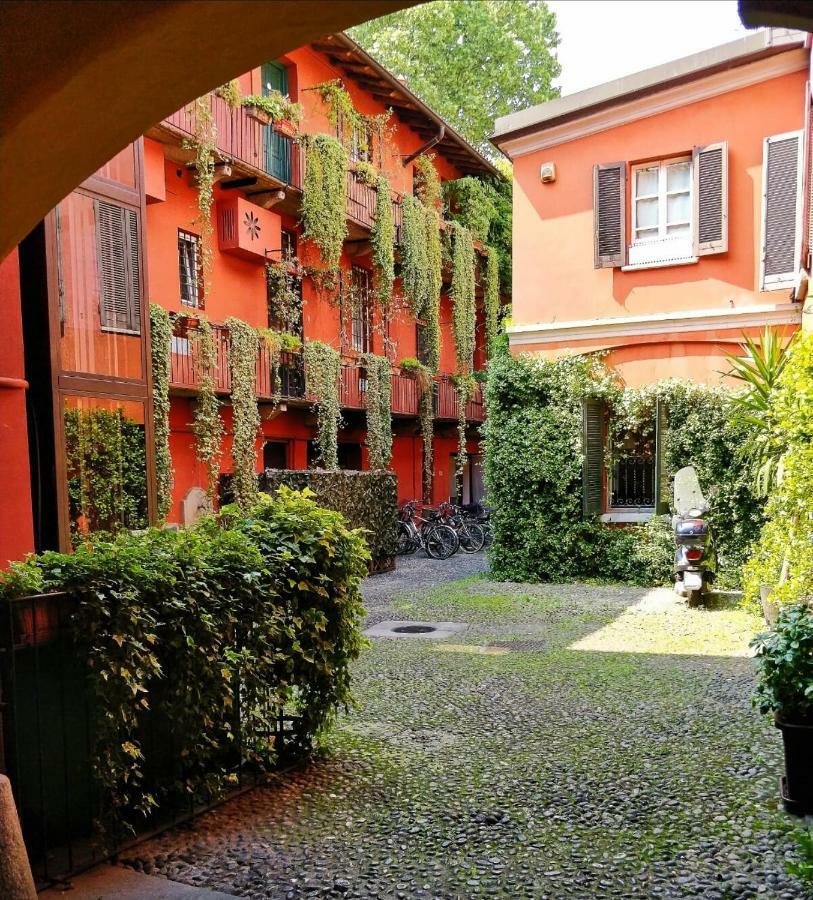 Milan Stay - Alzaia Naviglio Grande Екстер'єр фото